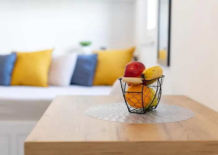아파트 New For 2, Free Private Garage Spot, Wi-fi, 200 M From Mall Of 스플리트